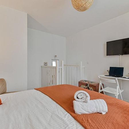 Charmant Duplex A Deux Pas De Paris Et Du Rer B Gentilly Exterior foto